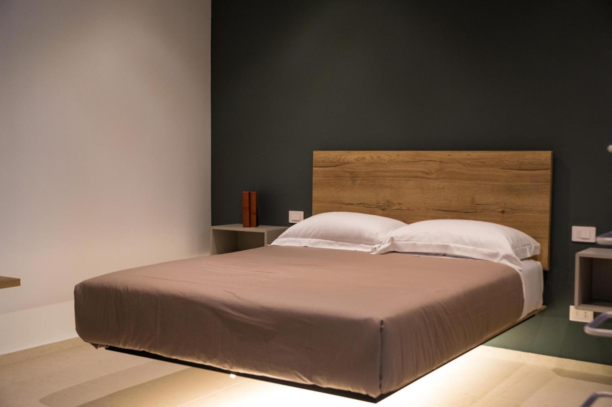 Your House Rooms 3 Conversano Exterior foto