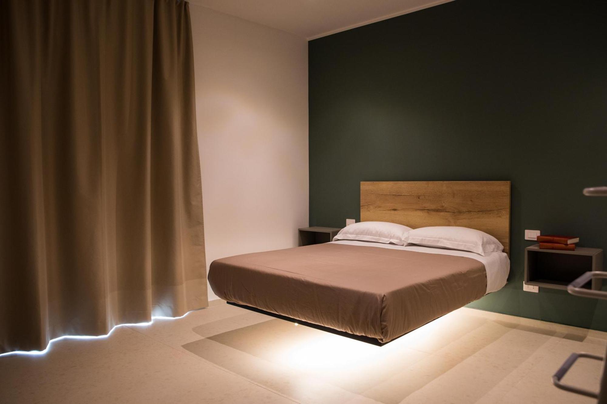Your House Rooms 3 Conversano Exterior foto